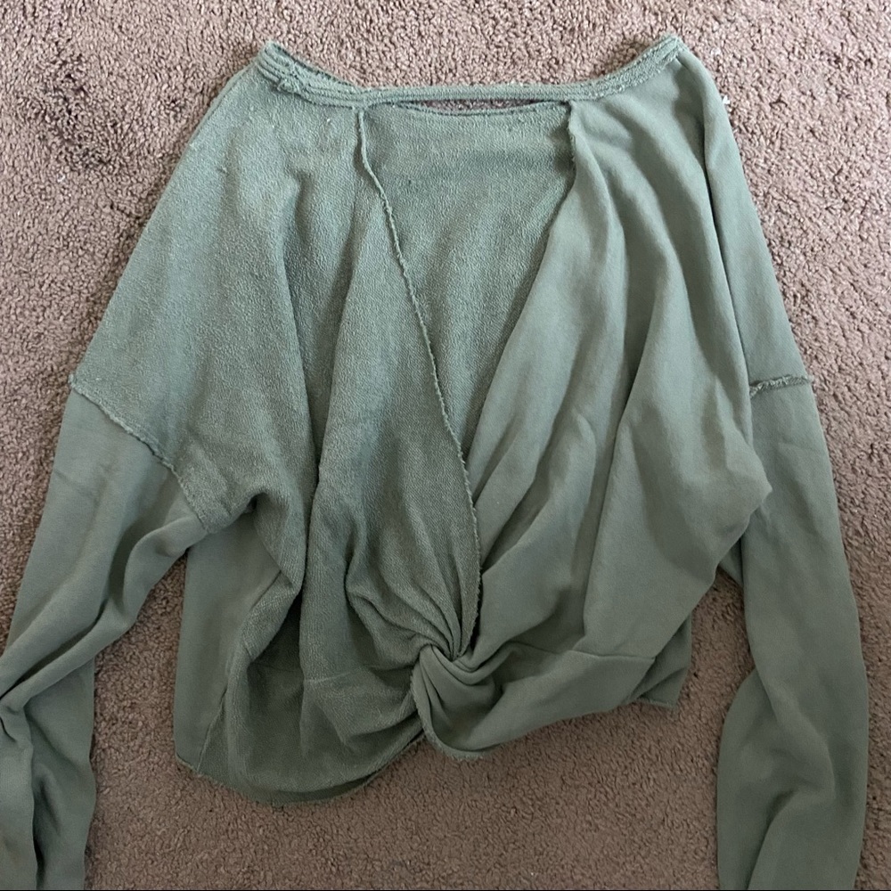 Aerie Open Back crewneck sweatshirt. Size Small. NWOT